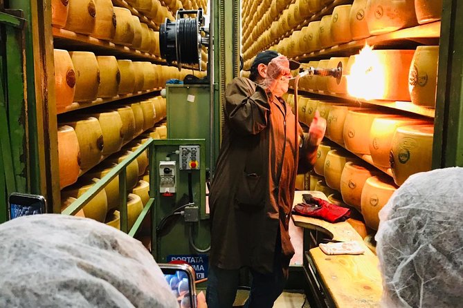 Bologna Food Experience: Factory tours & Family-Style Lunch - Who should book this Bologna food experience