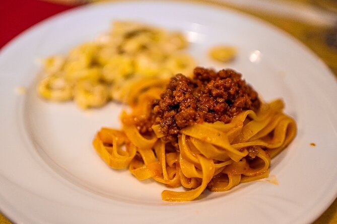 Bologna Food & Market Tour with 6 Tastings, Pasta, Wines & More - Key highlights