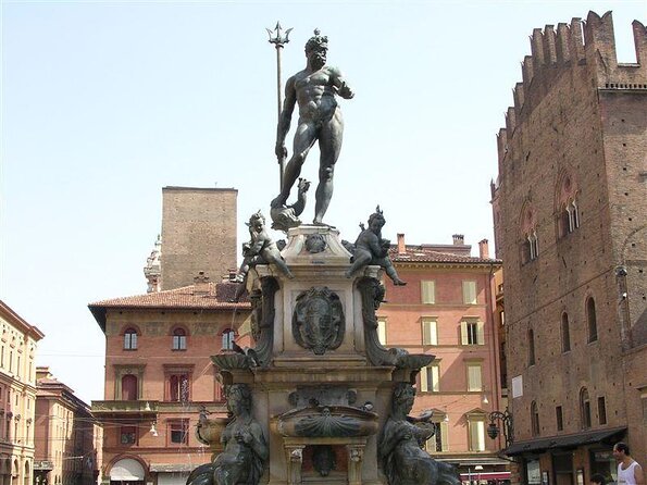 Bologna: Full meal Food Tour with Local Delights by Do Eat Better - Key Things I’d Watch For