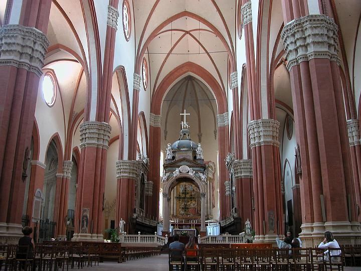 Bologna: Guided Walking Tour - Mercato di Mezzo and the Local Food Mindset