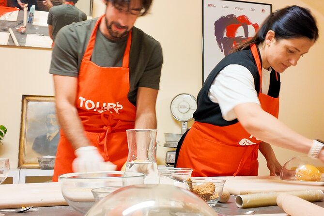 Bologna Local Pasta Cooking Class, Ragu, Spritz, Wine & Gelato - Making the Casoni spritz (and how it’s not just another spritz)