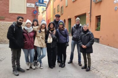 Bologna: Private custom tour with a local guide - Photo stops and guided sightseeing: what a local actually points out