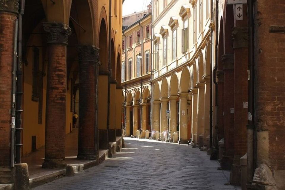 Bologna: Private custom tour with a local guide - Who this Bologna tour suits best (and who should skip it)