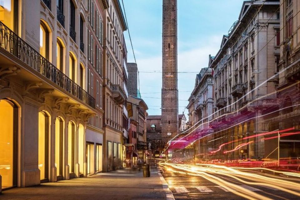 Bologna: Private custom tour with a local guide - Should you book this Bologna private custom walking tour?