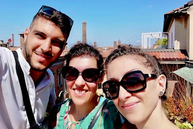 Bologna Private Highlights & Hidden Gems Tour with a Local - Walking logistics: how to pack for a Bologna city stroll