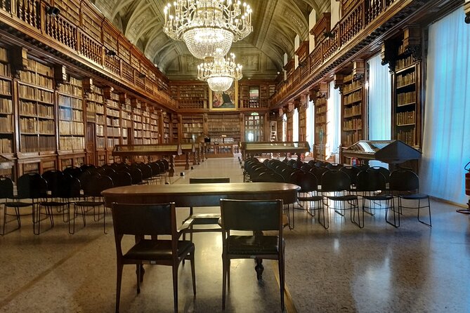 Brera district & Pinacoteca 2-hours guided experience with entrance tickets included - What you should know about pacing and expectations