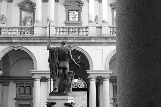 Brera district & Pinacoteca 2-hours guided experience with entrance tickets included - Where you start: meeting at Pinacoteca di Brera