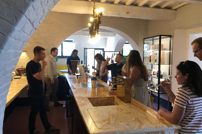 Brunello di Montalcino Wine Tour of 2 Wineries with Pairing Lunch - Small-group comfort: WiFi, bottled water, and real conversation
