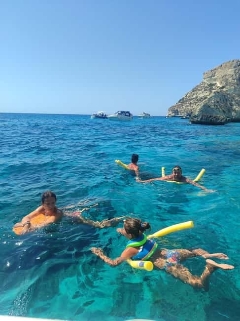 Cagliari: Devil's saddle boat tour, 4 stops and prosecco - Marina di Sant’Elmo and dock D: The meeting point you’ll actually find