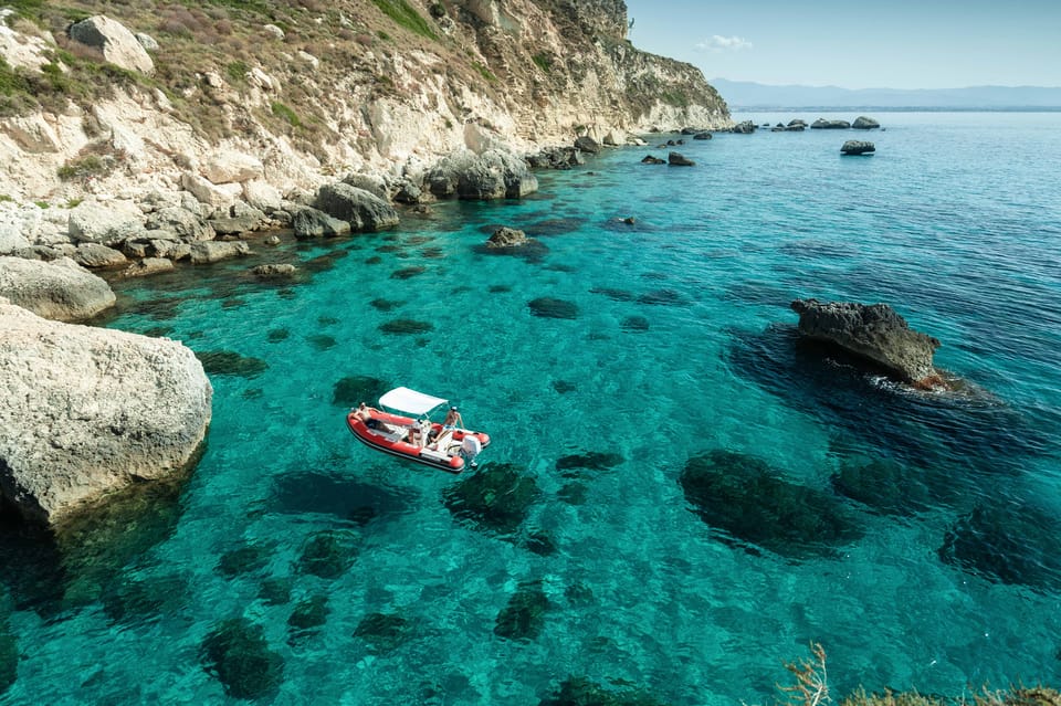 Cagliari: Devil's Saddle Boat Tour with Spritz and Chips - Sella del diavolo: the Devil’s Saddle moment (about 20 minutes)