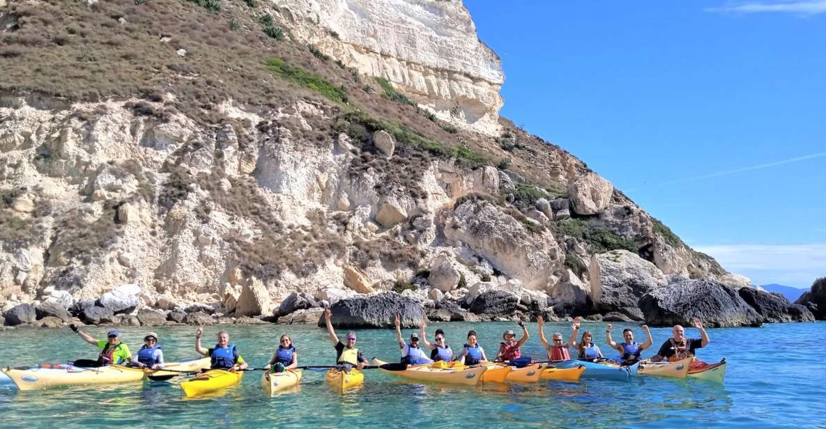 Cagliari: Guided Kayak Excursion in the Gulf of Cagliari - Grotta dei Colombi and Cala Fighera: seeing caves without the stress