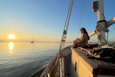 Cagliari Gulf Boat tour : 5 stops, snorkeling & local aperitif - The 3.5-hour route: Cala Bernat to Poetto without wasting your time