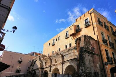 Cagliari: natural cultural walking, food wine tasting experience - Getting oriented fast in Cagliari’s historic quarters