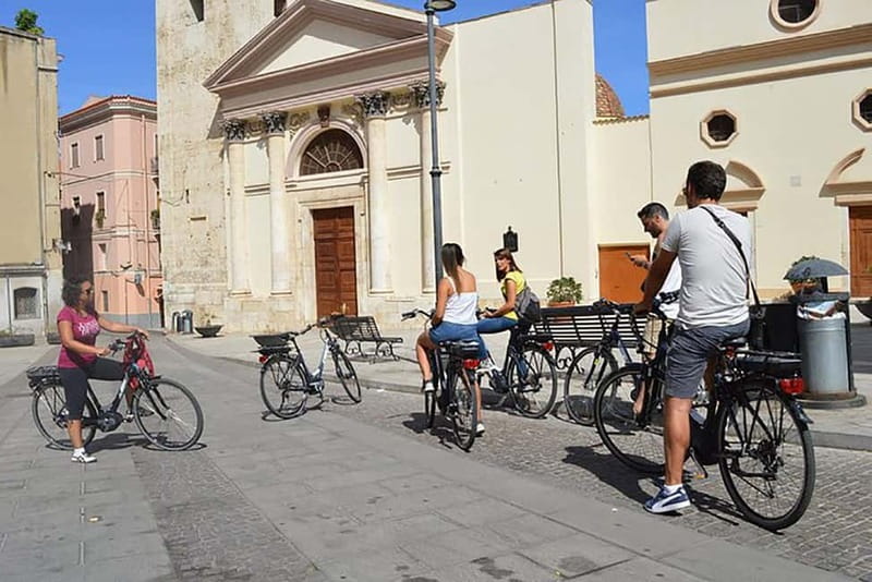 Cagliari: Old Town Guided E-Bike Tour - Castello viewpoint energy: climbing to see the city’s layout