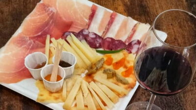 Cagliari: Private Food and Wine Tasting Experience - The Food of Longevity Story Behind the Menu