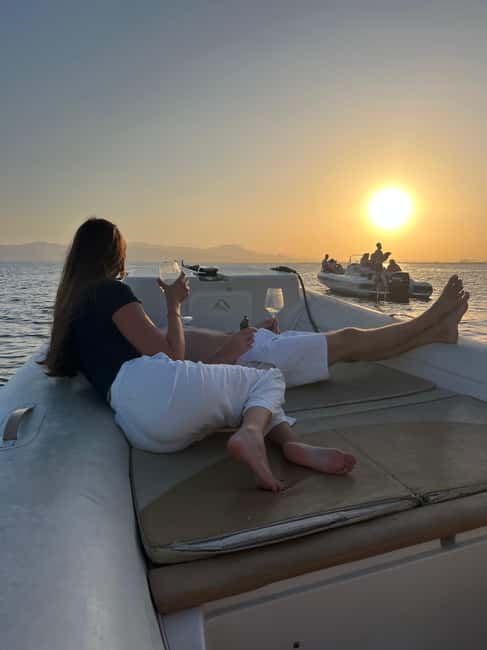 Cagliari: Sunset Boat Tour with Aperitif and Prosecco - Price and value: why $77 can make sense here