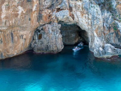 Cala Gonone: Dinghy Excursion to C. Mariolu and C. Goloritzè - Morning vs Late Start: Picking 8:30 or 10:30 for Better Light