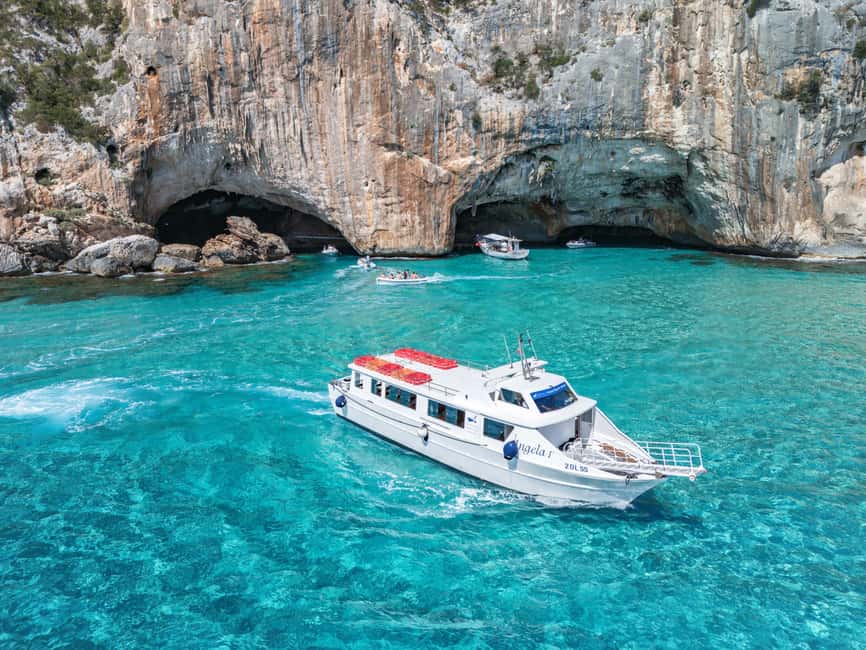 Cala Gonone: Grotta Bue Marino & Cala Luna Beach Boat Tour - Grotta del Bue Marino: Walking the Sea Ox Cave With Real Context