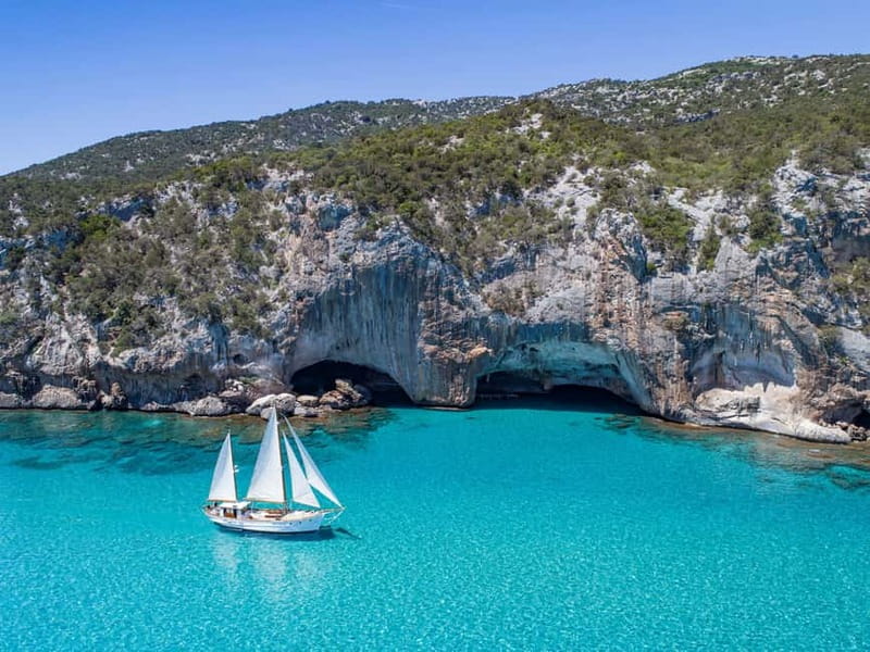 Cala Gonone: Gulf of Orosei Tour with a Vintage Sailing boat - Le Piscine di Venere: Your About-One-Hour Swim Break