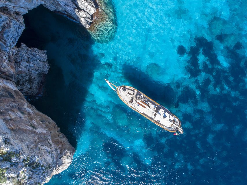 Cala Gonone: Gulf of Orosei Tour with a Vintage Sailing boat - Cala Goloritzé: National Park Walk and the Boat Swim Choice
