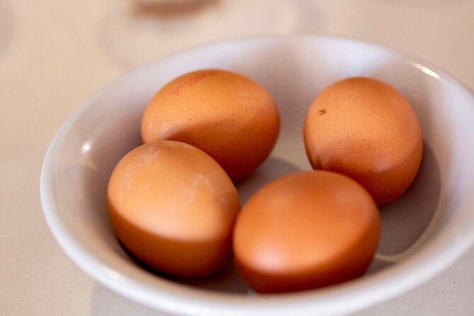 Cannoli Cooking Class in Taormina - Frying the Cannoli Shells: The Hot, Hands-On Moment