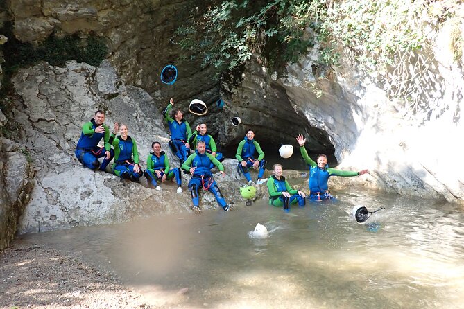 Canyoning "Gumpenfever" - beginner Canyoningtour for everyone - Gear and the wet-shoe reality (what you bring matters)