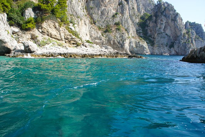 Capri & Blue Grotto Small Group Full-Day Boat Tour from Positano - Blue Grotto economics: €18 extra, short inside time, long line outside time