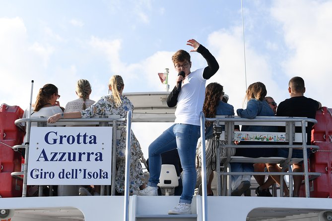Capri Boat & Land Tour from Sorrento with Limoncello Tasting - Cruising Capri’s highlights: grottos, cliffs, and lighthouse views