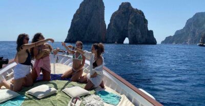 Capri: Island and Grottos Boat Cruise with Snacks and Drinks - White and Green Grotto Stops: Seeing Capri’s Caves Up Close