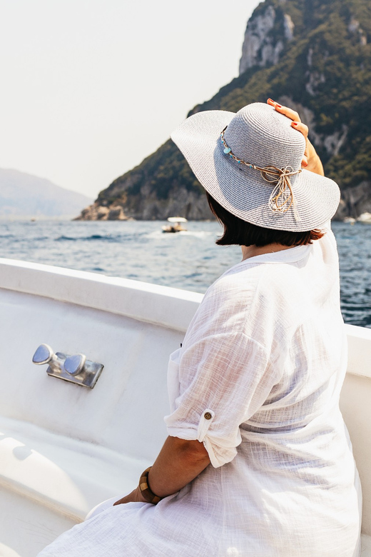 Capri: Island Boat Tour and Optional Blue Grotto Visit - Practical Tips That Actually Help