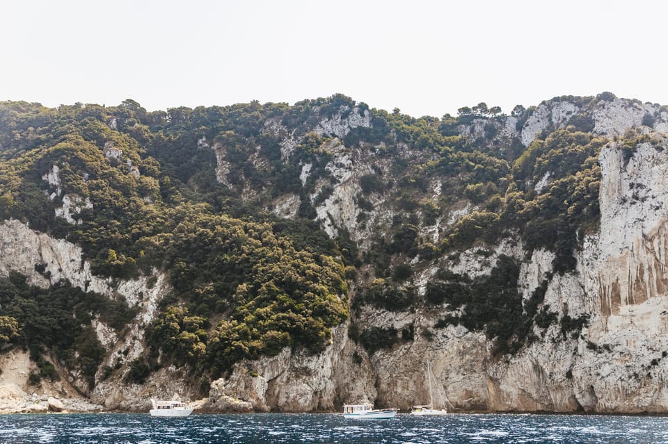 Capri: Island Boat Tour and Optional Blue Grotto Visit - The Blue Grotto Visit: Rowboat Entry and What You Should Plan For