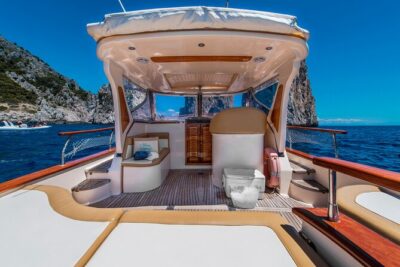 Capri Private Boat Day Tour from Sorrento, Positano or Naples - Boat size, comfort, and what that means for your day