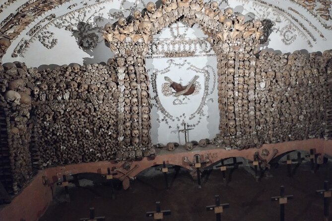 Capuchin Crypts Tour – Fast-Track, Guided or Audio - Audio guide vs guided intro: choose your pace