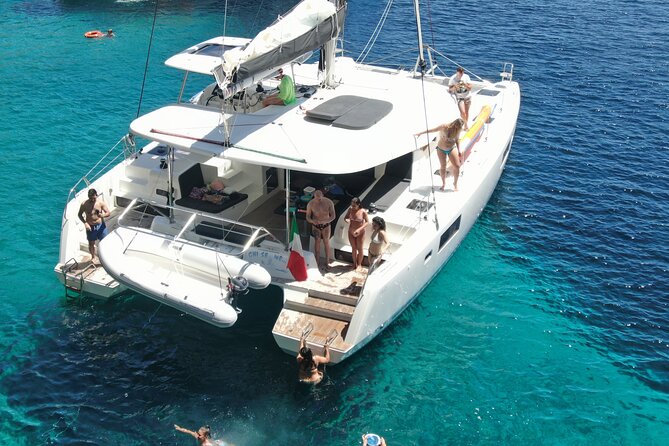 Catamaran Alghero, Catamaran Sailing Day Trip - The Real Meal Plan: Aperitif, Local Lunch, and Snack-Forward Sailing