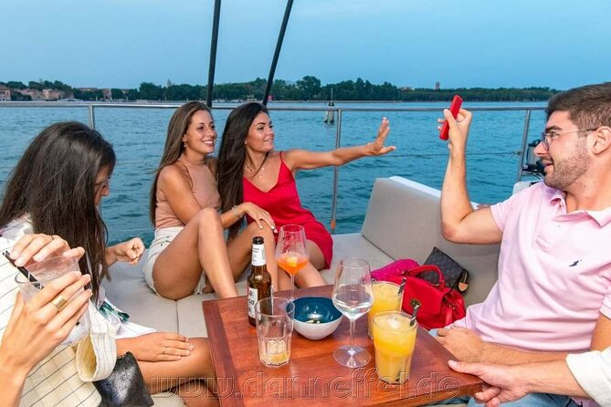 Catamaran Spritz Tour - The Cruise Past Cipriani and San Servolo: Island Views Toward Lido