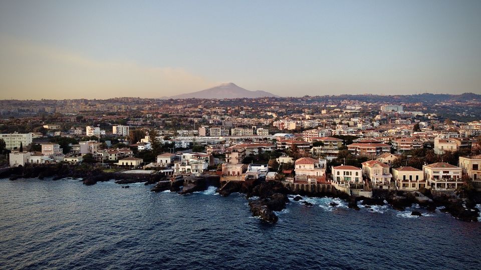 Catania: City Highlights Walking Tour - Where You Start: Via Erasmo Merletta and a 2-Hour Rhythm