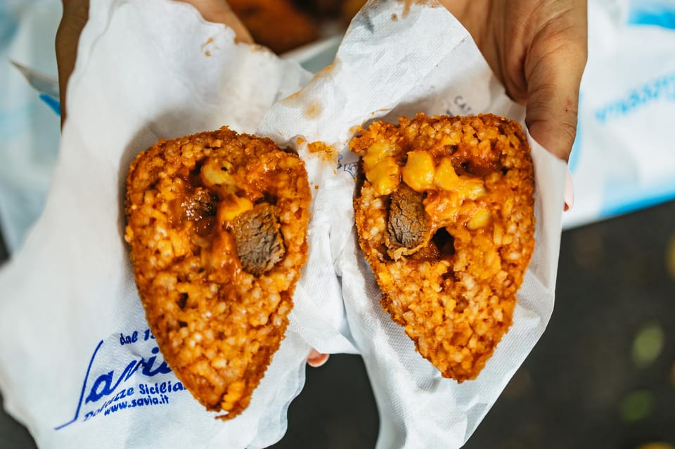 Catania: Guided Street Food Walking Tour - Via Etnea area walking and Villa Bellini’s open-air break