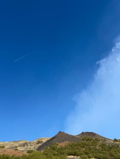 Catania: Morning Jeep Tour of Mount Etna and Lava Flow Caves - Etna Park at 2,000 meters: quiet paths, big views, real walking