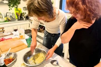 Catania: Pistachio Ravioli, Pasta Home Cooking Class w/ Wine - Getting There: Ring the Bell at Vignolo (and Plan for a Home Entrance)