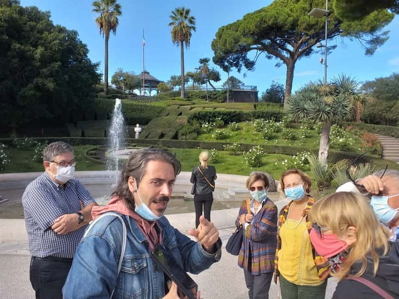 Catania: The heart of the City - Tour guidato in Italiano - Heading to the fish market: where you learn daily life