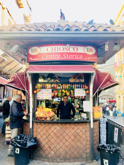 Catania: The heart of the City - Tour guidato in Italiano - Via Crociferi: baroque street walking with film connections