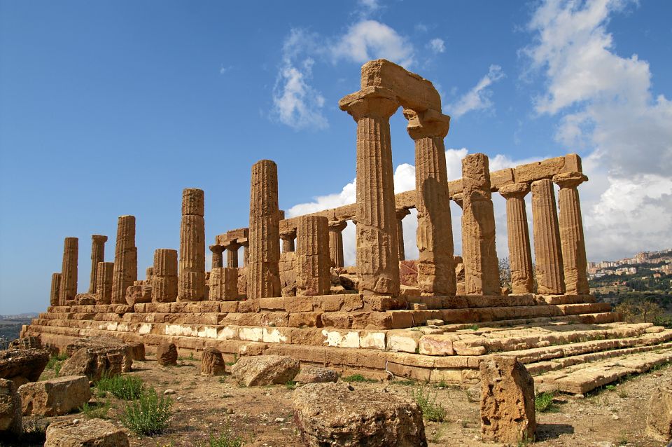 Catania: Valley of the Temples and Turkish Steps with Snack - Lunch and wine: where the day gets Sicilian
