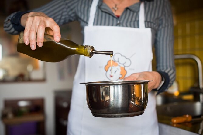 Cesarine: Small group Pasta and Tiramisu with Mamma in Lucca - Where it happens: a private home in Lucca