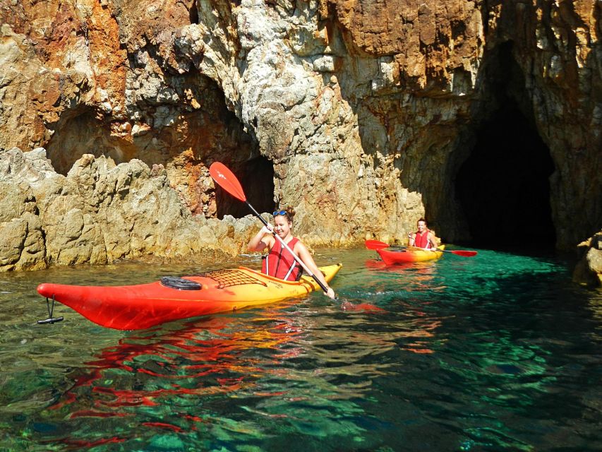Chia: Kayaking the Wild Side and Snorkeling in Secret Beach - Practical tips for a smoother day at Pinus Village