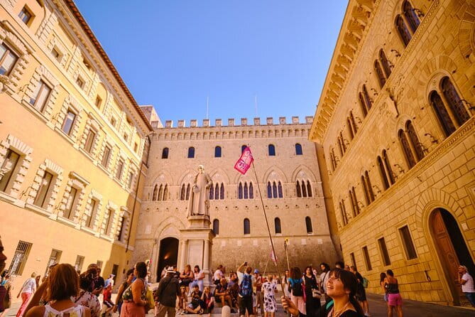 Chianti Delights: A Tale Of Two Wineries With A Vineyard Dinner - From Piazzale Montelungo to Siena: your afternoon timing