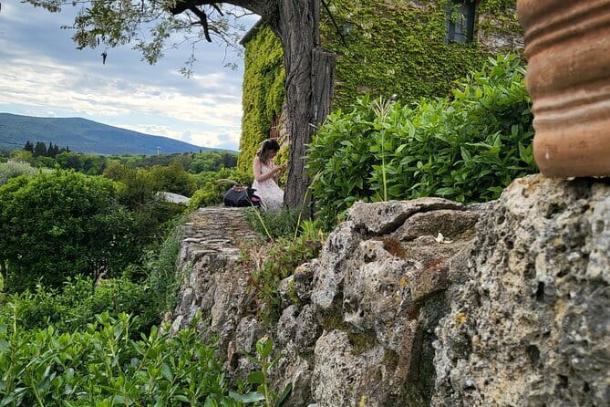 Chianti Wine Tour from Florence with Tastings - Casale dello Sparviero: The “Exclusive” Second Estate and What It Means