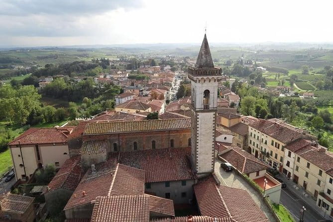 Cinque Terre and Pisa Full Day Tour from Florence - The guide factor: why names like Leo and Lorenza keep showing up