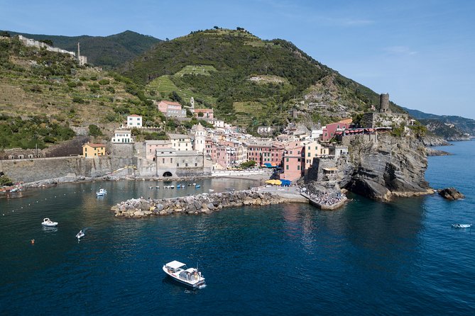 Cinque Terre Private Boat Tour - Aperitivo at Sea: Food, Wine, and a Prosecco Moment