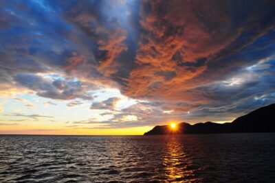 Cinque Terre Sunset Cruise with Aperitif from Monterosso - Aperitif on the Water: Stuffed Focaccia, Wine Flow, and a Music-Friendly Crew