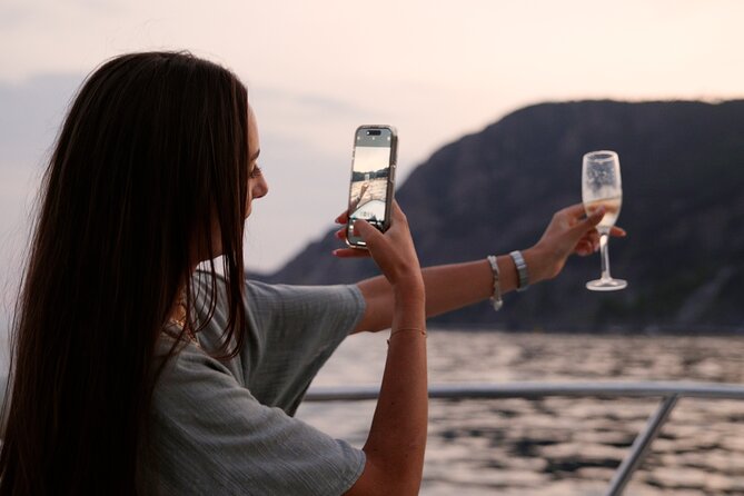 Cinque Terre Sunset Cruise with Aperitif from Monterosso - Stop 5: Riomaggiore with Panoramas Around Every Bend